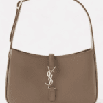 Le 5 à 7 leather shoulder bag
