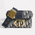 30 Montaigne Box