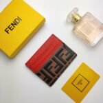Zucca embossed cardholder