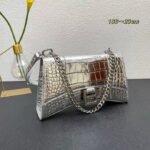 Hourglass Wallet